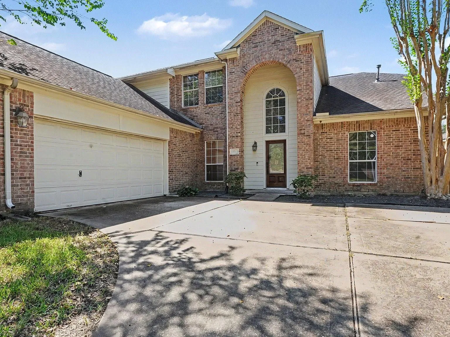 3 bed, 2.5 bath, 2759 sqft, $2,700 — Photo 4