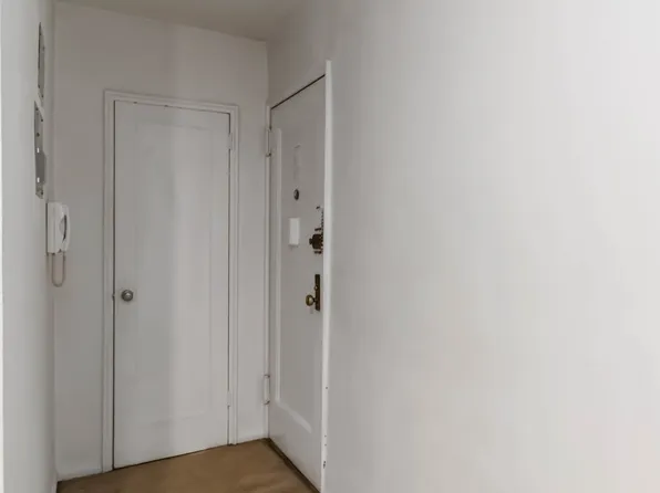 90-10 32nd Avenue image 2 of 19