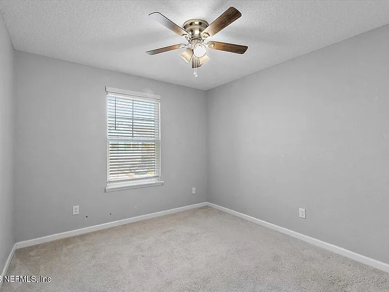 12658 Josslyn Ln — Photo 13