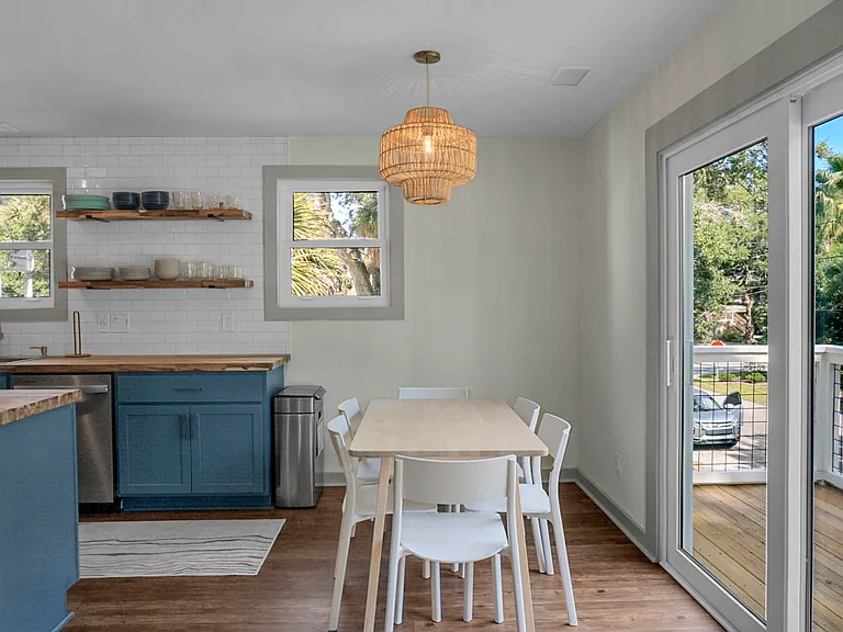 222 E Hudson Ave — Photo 25