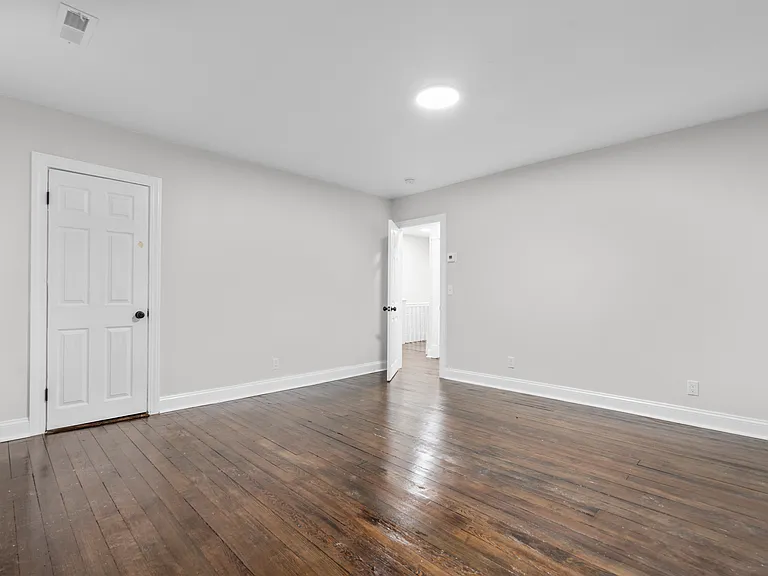 486 High St #2 — Photo 13