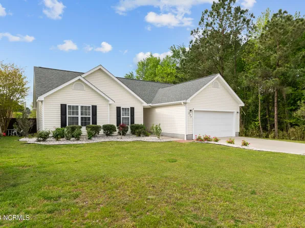 227 Sellhorn Boulevard, New Bern, NC 28562