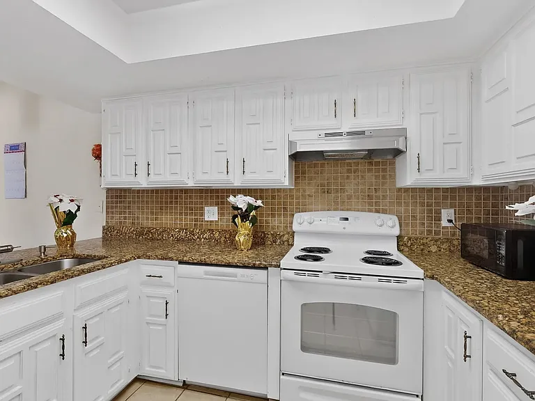 14151 Montfort Dr #367 — Photo 6