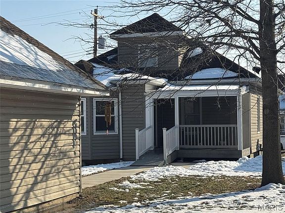 5th image of 413 W State St