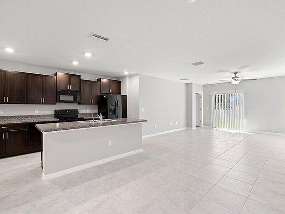 4th image of 7102 Samuel Ivy Dr