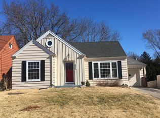 521 60th St, Des Moines, IA 50312