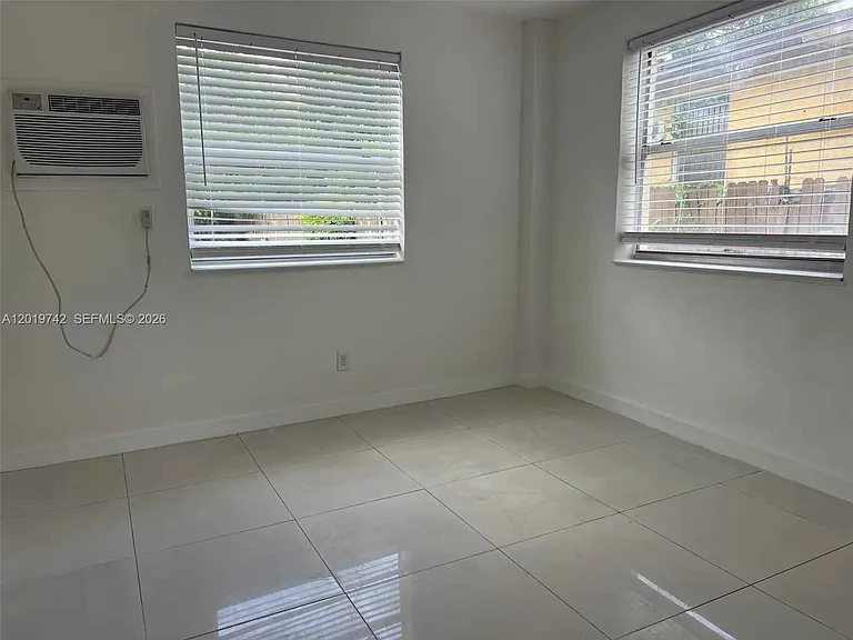 4245 NW 24th Ave — Photo 15