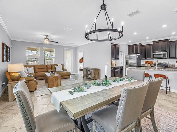 2nd image of 11827 Sunburst Marble Rd