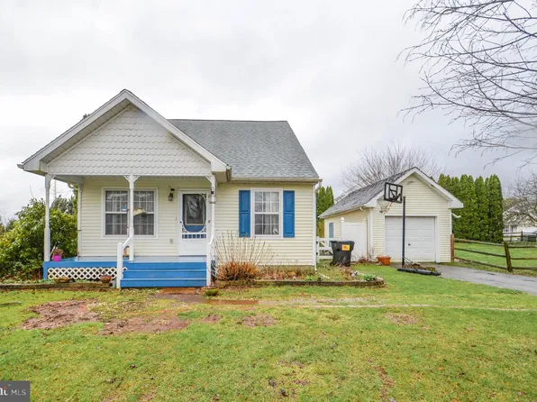 3 Victoria Dr, Barto, PA 19504