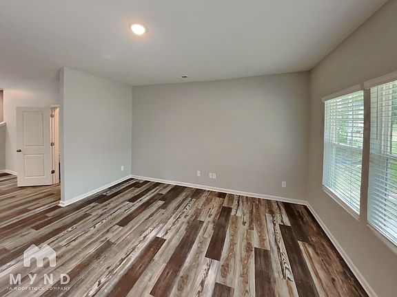 4th image of 147 Kodak Dr