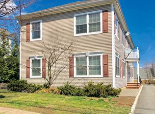 12 Cook Ave APT 3, Madison, NJ 07940