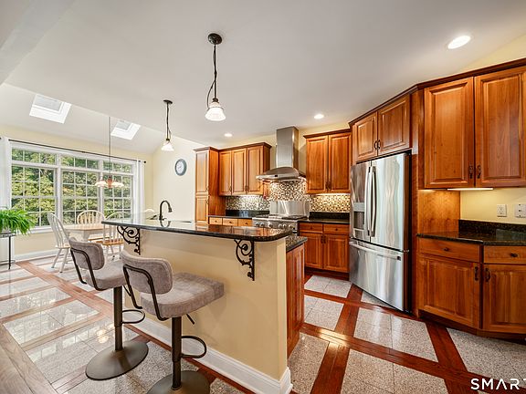 5th image of 29 Arvida Road