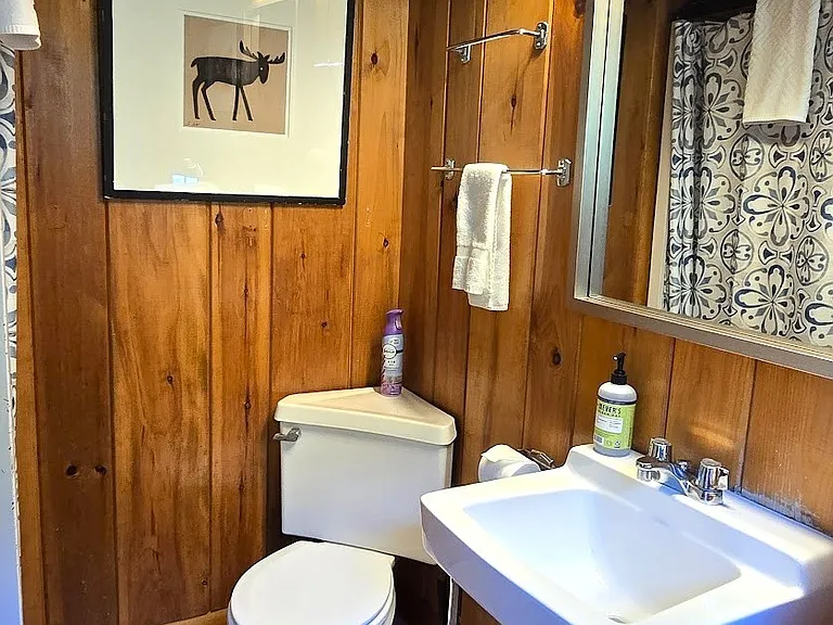 Full bath #2 off of Living room