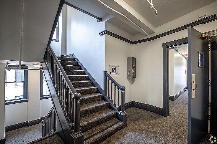 1st image of 2414 Telegraph Ave #256-10837