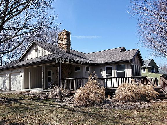 2nd image of 2517 Willowood Dr