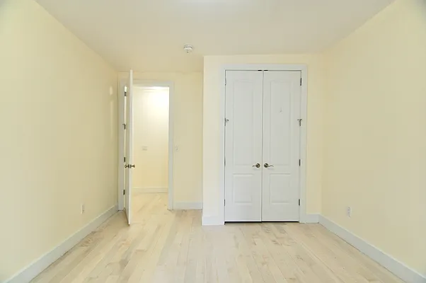 Rented by Compass | media 11