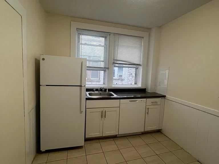 520 Cambridge St #U5 — Photo 9
