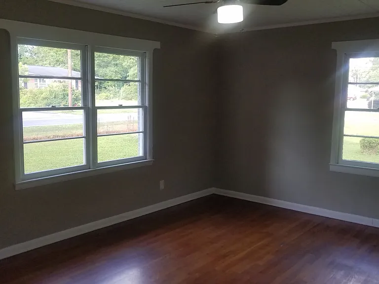 406 Sherrod Ave — Photo 8