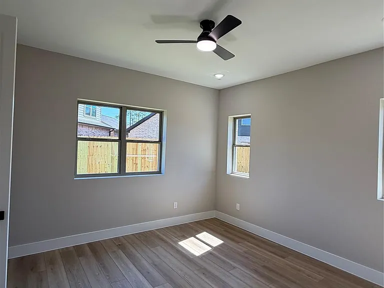 2623 Liguria St — Photo 13