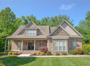 1712 Tredegar Rd, Kernersville, NC 27284