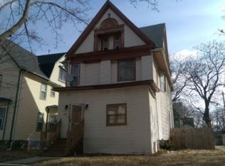 1222 N 29th St, Milwaukee, WI 53208