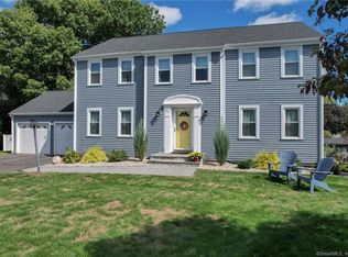 52 Swing Ln, Wethersfield, CT 06109