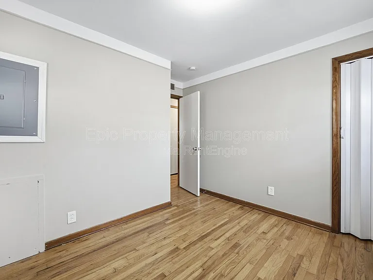 8048 Timken Ave — Photo 9