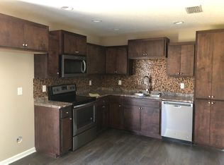509 W Moore St, Tullahoma, TN 37388