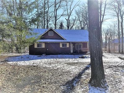 1116 Blue Jay Ln, Tobyhanna, PA, 18466