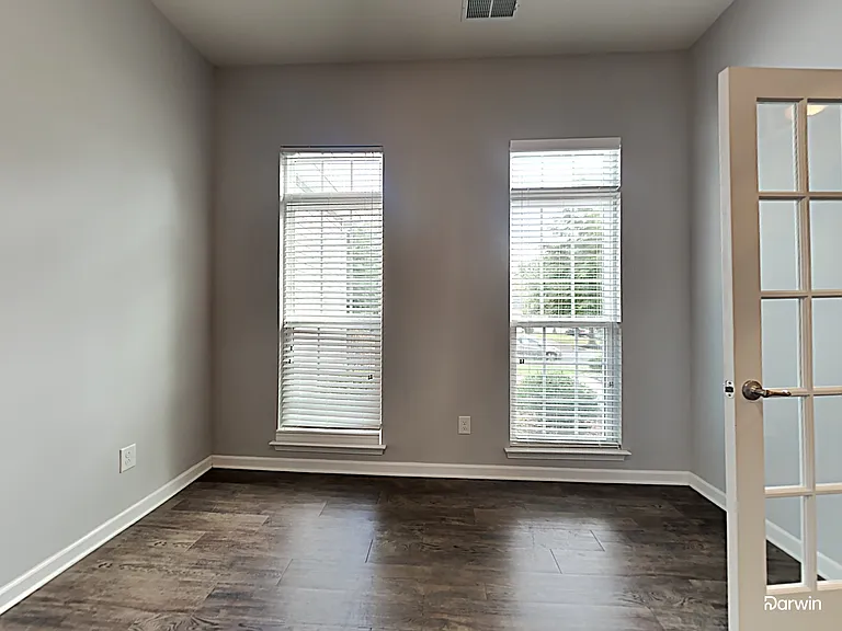 2613 Holly Oak Ln — Photo 14