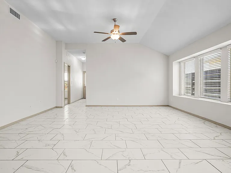 13824 Sky Harbor Ave — Photo 23