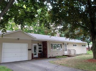 219 Campeau St, Woonsocket, RI 02895