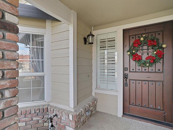 4th image of 1688 Portofino Dr
