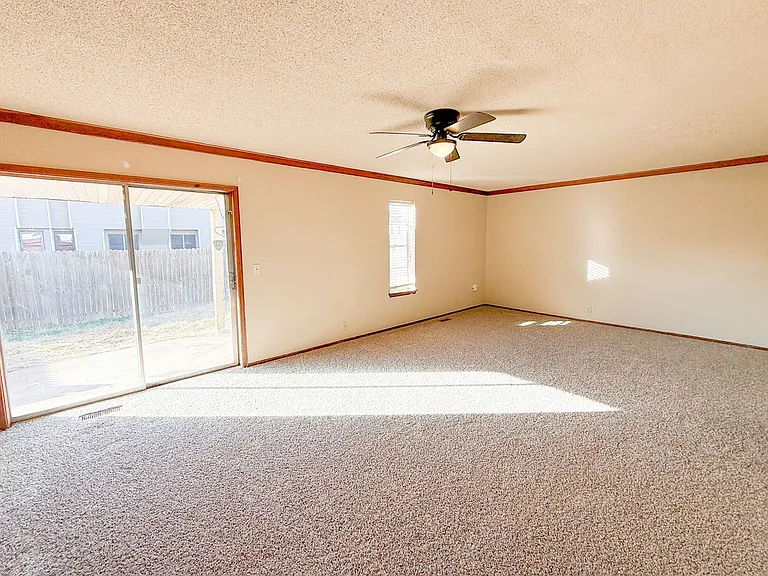 3622 Wynn Cir — Photo 3