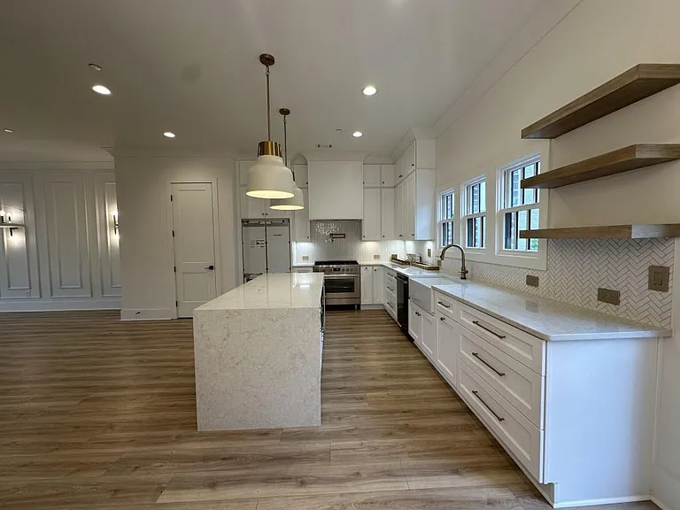4802 Moonview Ln — Photo 11