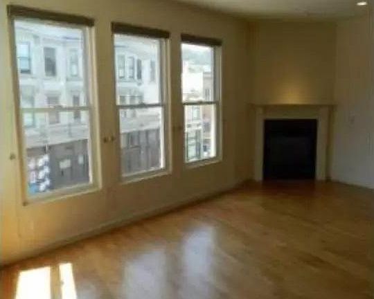 4th image of 199 Tiffany Ave APT 206