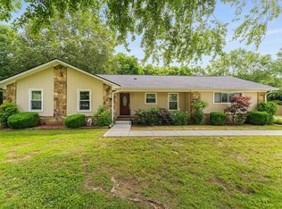 2907 Lone Oak Dr, Murfreesboro, TN 37128
