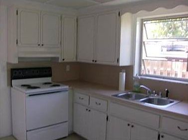 2nd image of 410 N 57th Ave