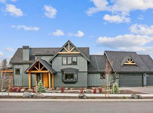 60827 SW Headwaters Loop, Bend, OR 97702