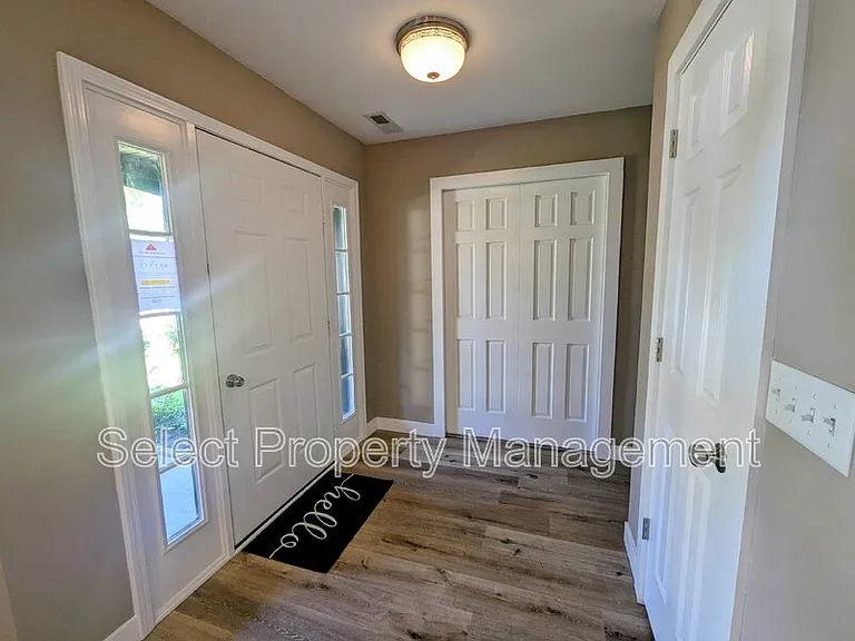 3819 Summersworth Run — Photo 3