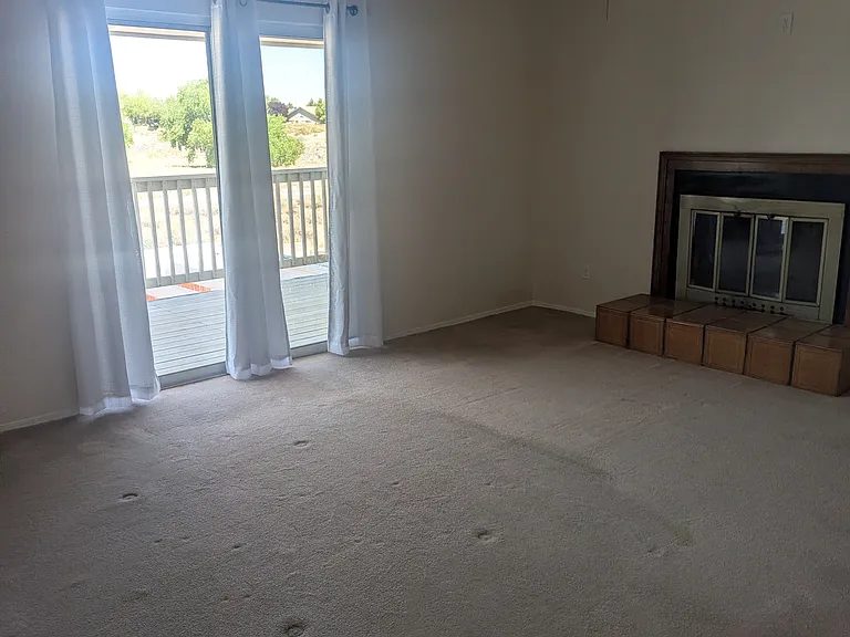 10233 La Paz Dr NW — Photo 8