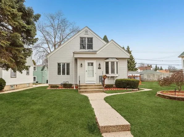 3704 South Rutland AVENUE, Saint Francis, WI 53235