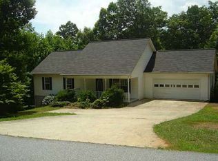 60 Georgia Ave, Dahlonega, GA 30533