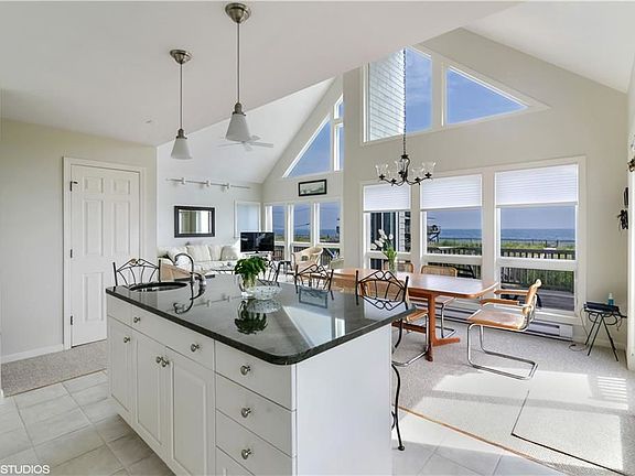 5th image of 191 Green Hill Ocean Dr