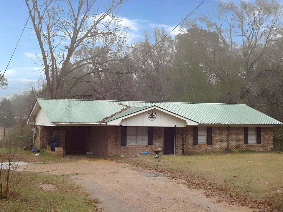 1st image of 108 Crape Myrtle Dr