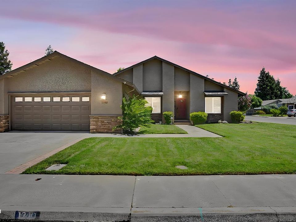 1st image of 1240 Forest Dr