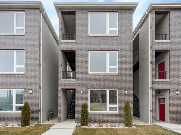 1241 S Fairfield Ave #3, Chicago, IL 60608