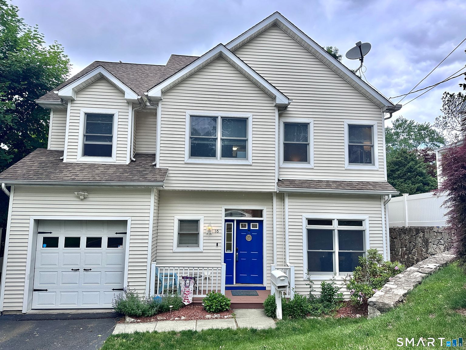 16 Sunset Hill Avenue, Norwalk, CT 06851 | MLS #24156584 | Zillow