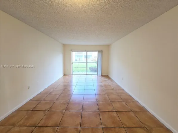 3600 NW 21st St APT 103, Fort Lauderdale, FL 33311