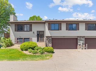 1013 122nd Ave NE, Blaine, MN 55434